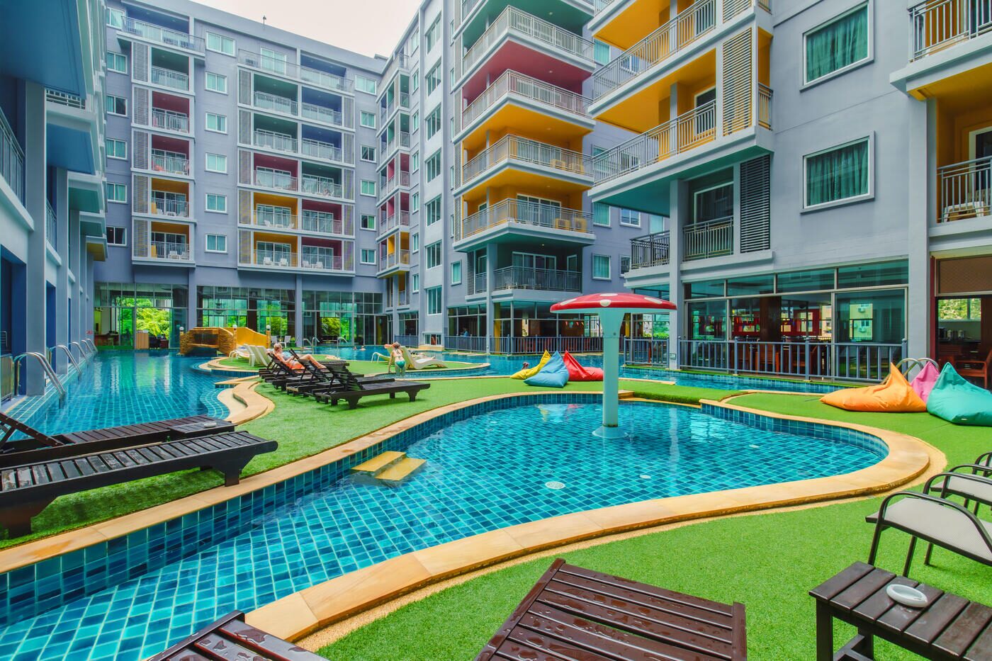 Elite Suites Patong