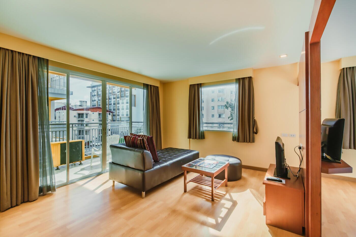 家庭套房 — Elite Suites Patong